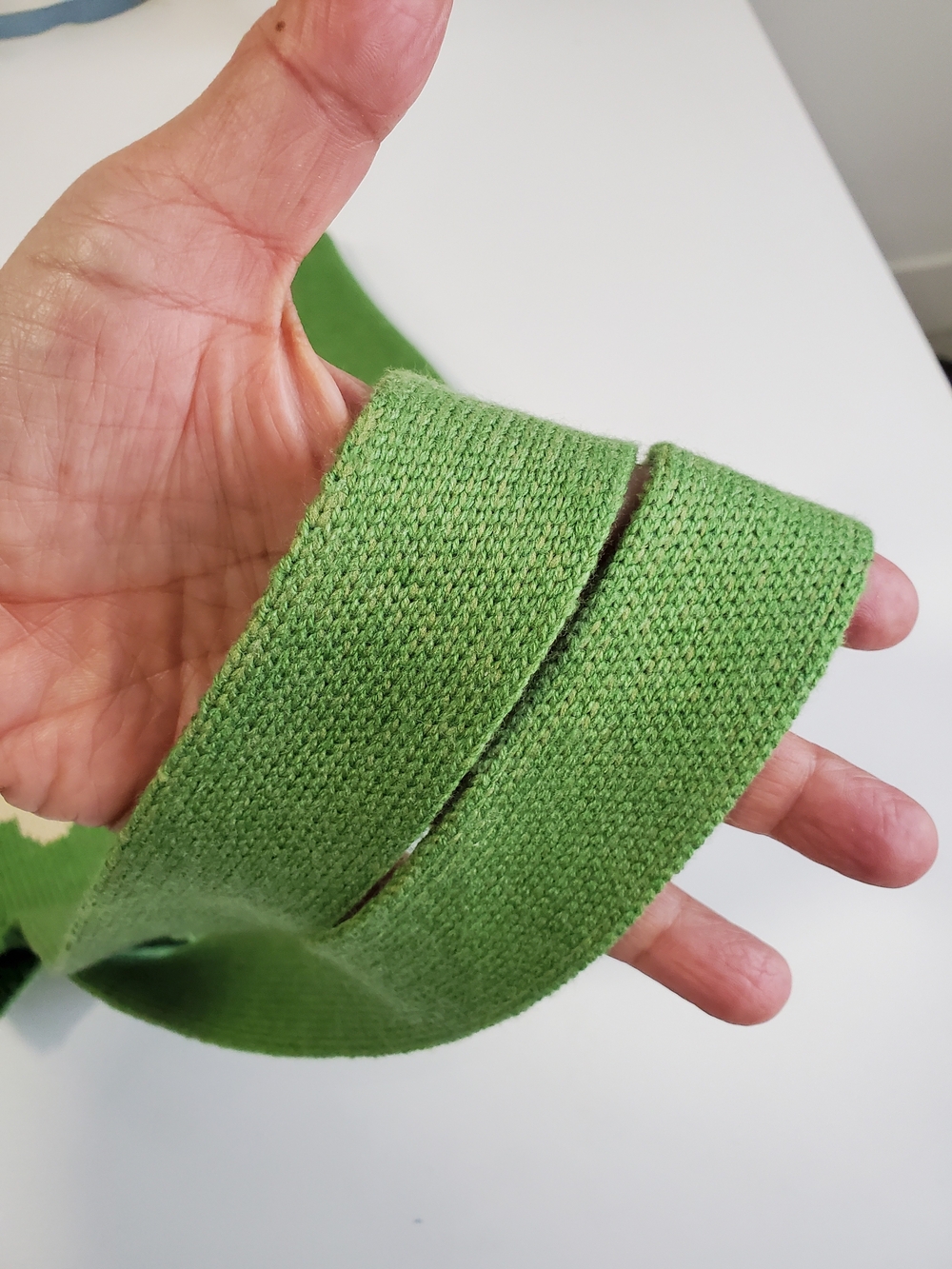 Green Rabbit Knit Tote Bag - Picture 5 of 5